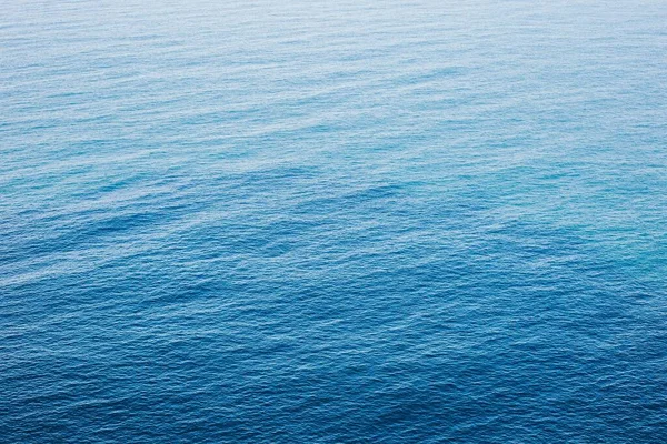 Ένα Κοντινό Πλάνο Από Παγωμένο Νερό Του Ωκεανού — Φωτογραφία Αρχείου