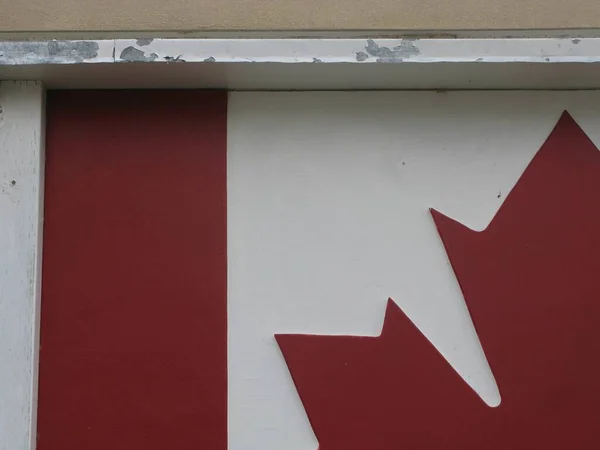 Egy Közeli Felvétel Kanadai Zászlótervről Falon — Stock Fotó