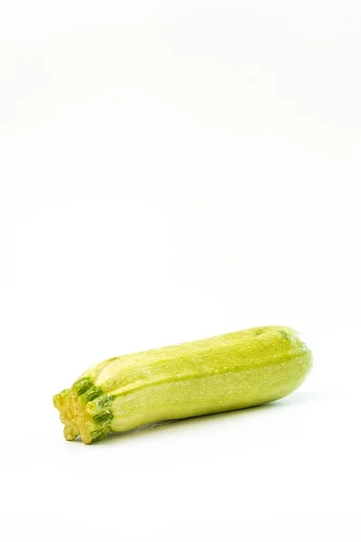 Zelená Cuketa Izolované Bílém Pozadí — Stock fotografie