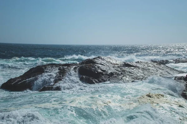 Close Mar Ondulado Cachagua Chile — Fotografia de Stock