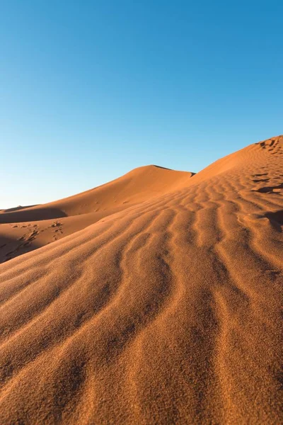 Closeup Sand Ripples Sand Dunes Desert Clear Blue Sky — Stock Photo, Image