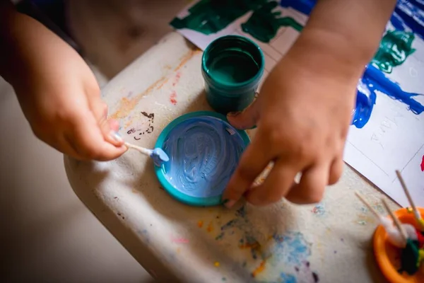 Closeup Shot Child Mixing Light Blue Watercolor Painting Table Other — Stock Photo, Image