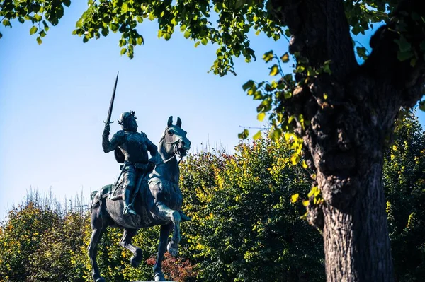 Dinan Francia Octubre 2019 Estatua Bertrand Guesclin Place Guesclin Dinan —  Fotos de Stock