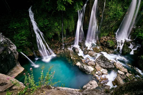 Een Adembenemend Beeld Van Saut Loup Watervallen Frankrijk — Stockfoto