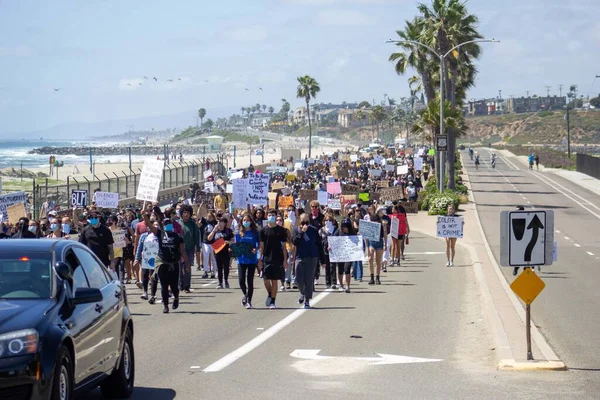 Carlsbad Zjednoczone Państwa Czerwca 2020 Marsz Protest Czarnego Życia Hrabstwie — Zdjęcie stockowe