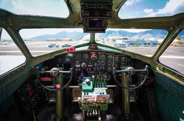 Vista Interior Del Avión Bombardero Segunda Guerra Mundial Capturado Día —  Fotos de Stock