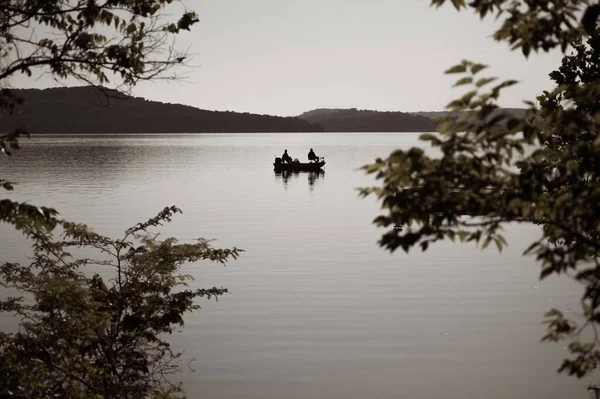 Mise Point Sélective Bateau Sur Lac Soir — Photo