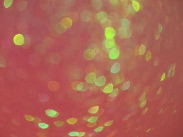 Абстрактний Знімок Барвистих Боке Вогнів Темно Червоному Тлі Шпалер — стокове фото