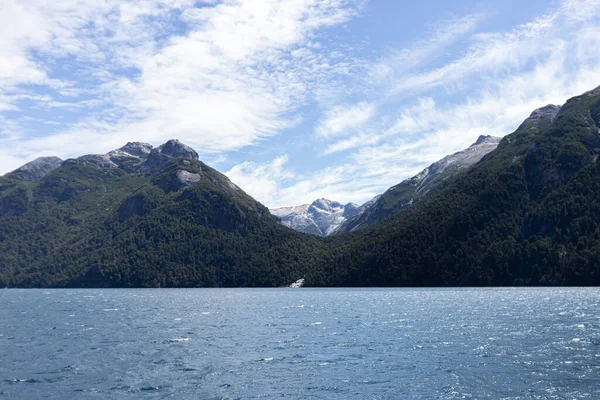 Vista Del Parque Nacional Nahuel Huapi Puerto Argentina Desde Mar — Foto de Stock