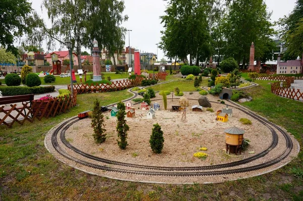 Dziwnow Polónia Junho 2020 Pequeno Mundo Miniatura Com Trem Modelo — Fotografia de Stock