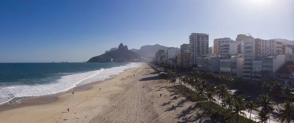 Gün Batımında Geniş Bir Ipanema Leblon Sahili Manzarası Covid Coronavirus — Stok fotoğraf