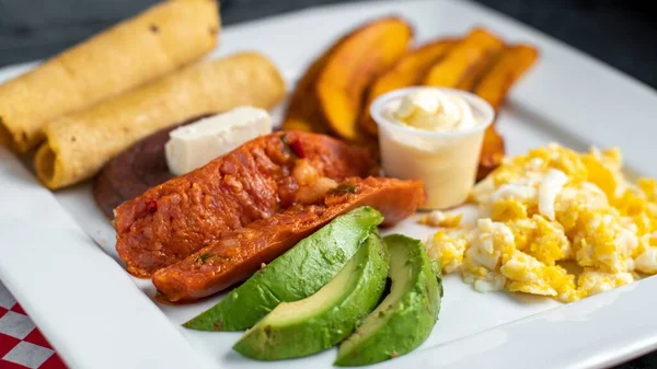 Closeup Shot White Plate Traditional Honduran Breakfast — Stock Photo, Image
