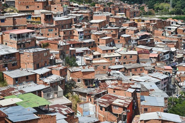 Uma Bela Tomada Aérea Dos Edifícios Favela Comuna Medellín Colômbia — Fotografia de Stock