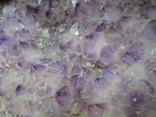 Closeup Shot Beautiful Purple Amethyst Crystal Formations Ore — Stock Photo, Image