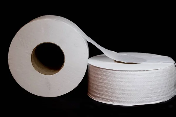 Крупним Планом Знімок Рулонів Туалетного Паперу Чорному Тлі — стокове фото
