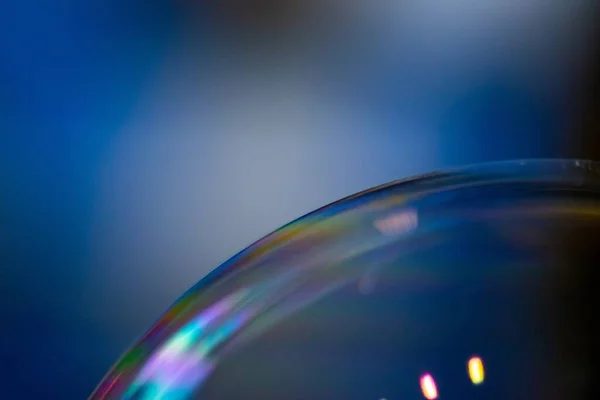 Een Close Shot Van Zeepbellen Met Regenboog Kleuren Erin — Stockfoto