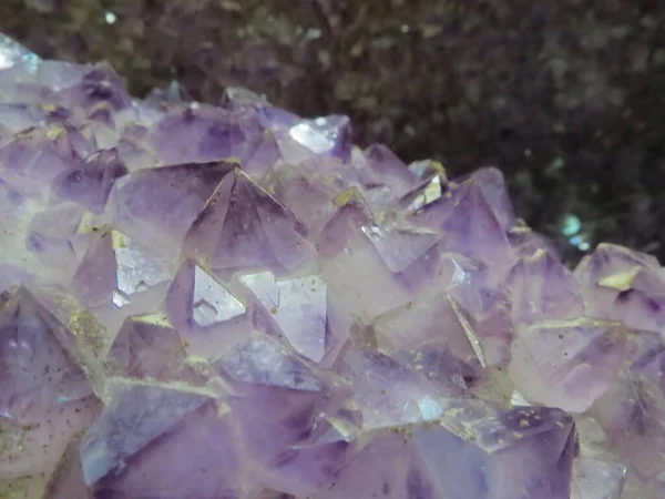 Closeup Shot Cluster Purple Amethyst Crystals Ore — Stock Photo, Image