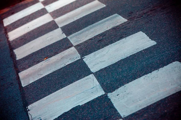 Primer Plano Del Paso Peatones Sobre Asfalto —  Fotos de Stock