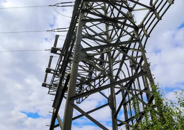 Plano Ángulo Bajo Los Detalles Torre Transmisión — Foto de Stock