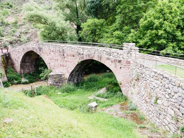 西班牙里奥哈Abajo的Viniegra古老历史建筑的美丽风景 — 图库照片