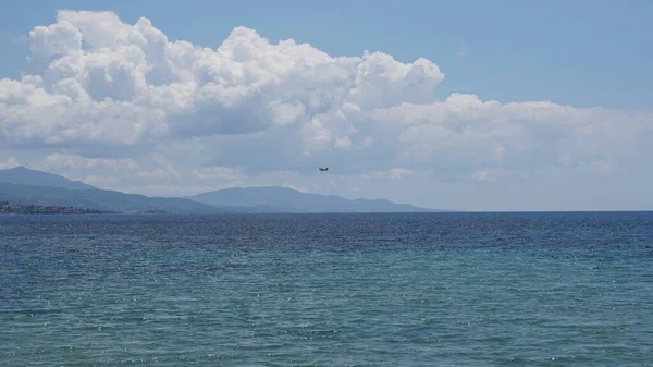 Beau Plan Mer Tranquille Sous Ciel Nuageux — Photo