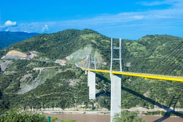 Una Hermosa Vista Del Puente Mezcala Tula México Con Cielo —  Fotos de Stock