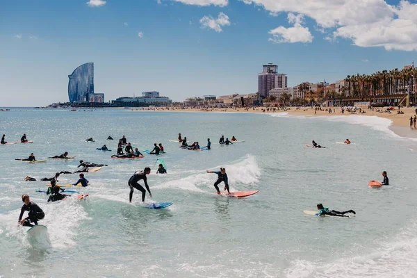 Barcelona Spain Apr 2019 Group Surfers Barcelona Beach Spain — Stock Photo, Image