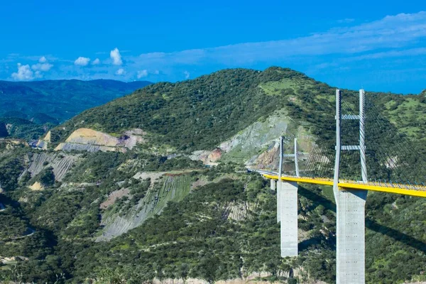 Uma Bela Vista Ponte Mezcala Tula México Com Céu Azul — Fotografia de Stock