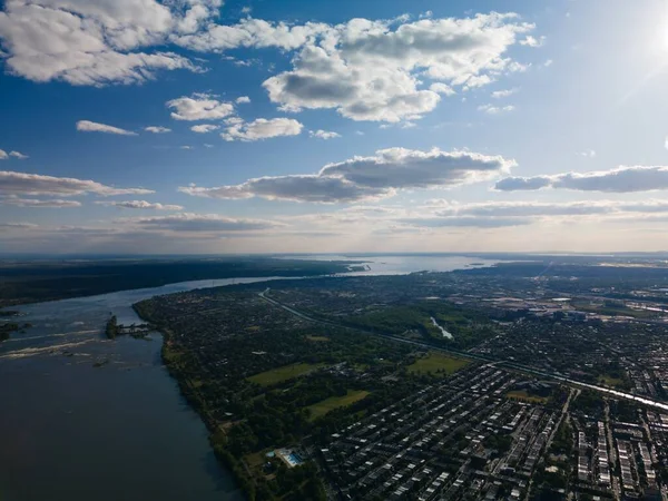 Güneşli Bir Günde Saint Lawrence Nehri Nin Montreal Şehrinin Havadan — Stok fotoğraf