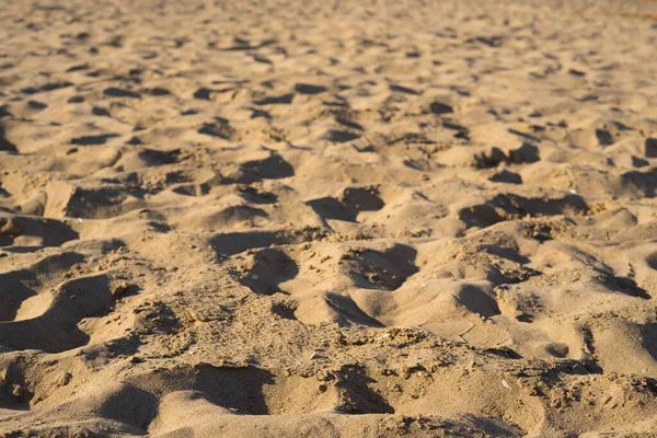 Πατημασιές Στην Άμμο Ηλιοβασίλεμα — Φωτογραφία Αρχείου