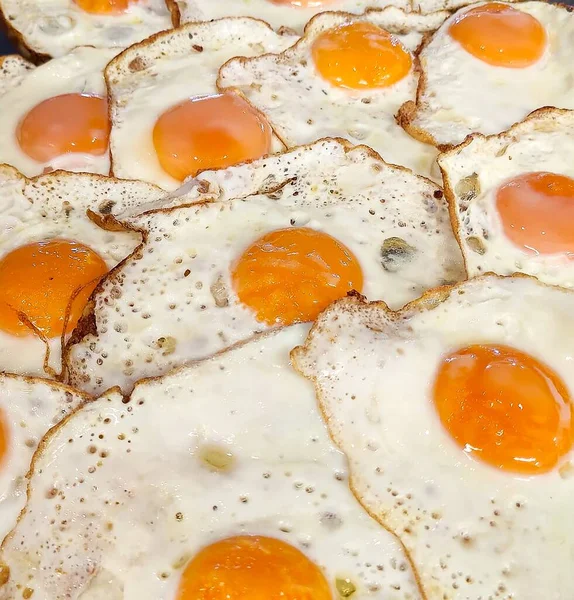 Sahanda Yumurtanın Yakın Çekimi — Stok fotoğraf
