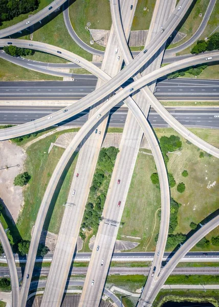 Aerial Shot Overpass Cars Different Levels Green Fields Seen — Stock Photo, Image