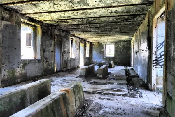 Uma Vista Interior Antigo Edifício Abandonado — Fotografia de Stock