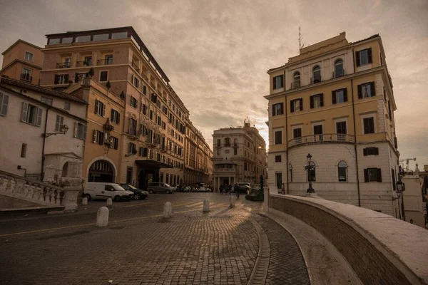 Bellissimo Paesaggio Urbano Con Antichi Edifici Pietra Una Giornata Nuvolosa — Foto Stock