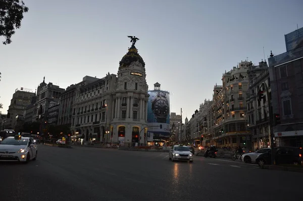 Madrid Spanje Apr 2019 Lange Blootstelling Aan Autoroutes Karakteristiek Gebouw — Stockfoto