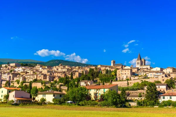 Uma Bela Vista Cidade Medieval Spello Itália Luz Dia — Fotografia de Stock