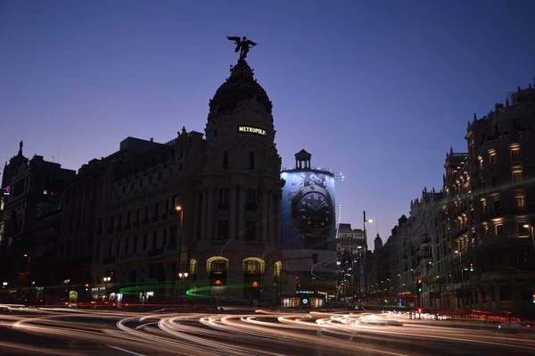 Madrid Spanje Apr 2019 Lange Blootstelling Aan Autoroutes Karakteristiek Gebouw — Stockfoto