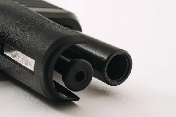 Tiro Close Barril Pistola Haste Guia Isolado Fundo Branco — Fotografia de Stock