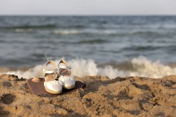 Closeup Shot White Female Shoes Sand Beach — Stock Photo, Image