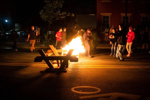 Albany New York Stany Zjednoczone Maja 2020 Demonstranci Protestujący Przeciwko — Zdjęcie stockowe