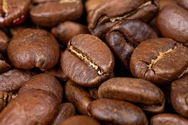 Primer Plano Una Pila Granos Café Crudos — Foto de Stock