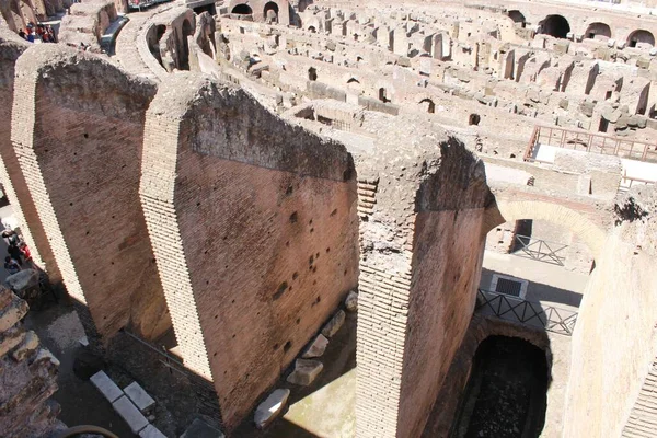 Руины Колизея Риме Италия — стоковое фото