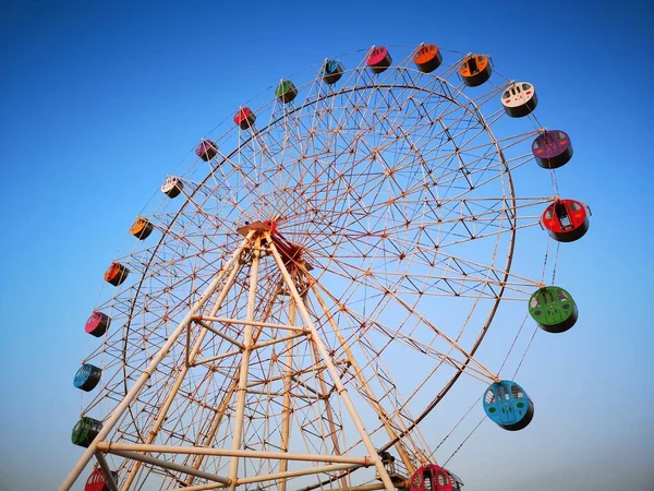 Pescara Italia Noviembre 2019 Rueda Fortuna Ciudad Pescara Vacía — Foto de Stock