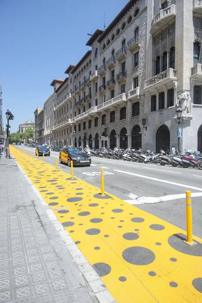 Barcelona Spanyolország Július 2020 Kovid Intézkedések Utcákon Tér Bővítése Gyalogosok — Stock Fotó