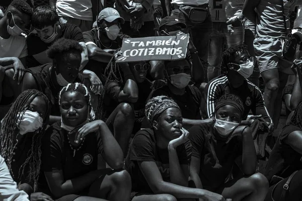 Almeria España Junio 2020 Junio 2020 Grupo Manifestantes Afro Contra — Foto de Stock