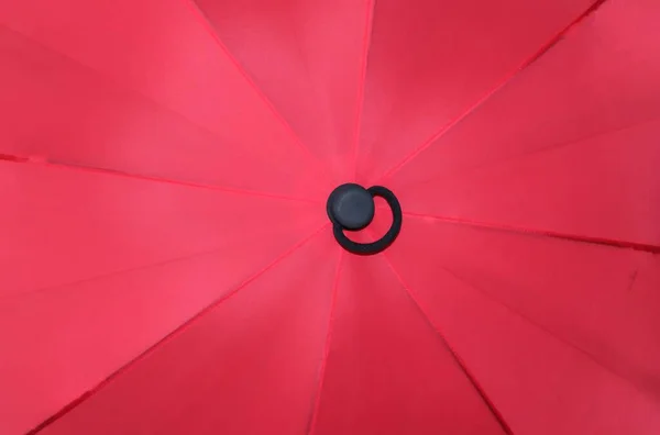 Primo Piano Una Superficie Ombrello Rosso Perfetto Utilizzo Creativo Sfondo — Foto Stock