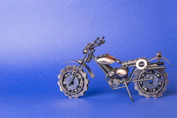 Modelo Metal Caseiro Bicicleta Estrada Esportes Brinquedo Fica Fundo Azul — Fotografia de Stock