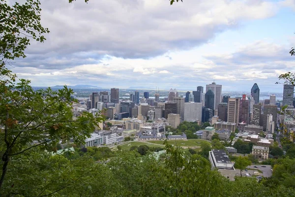Авіаційний Знімок Чудового Міста Монреаль Під Блакитним Хмарним Небом Канаді — стокове фото