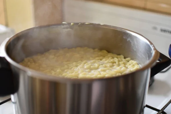 Comida Típica Alemana Spaetzle Casero Austria Nocken Hecho Con Una — Foto de Stock