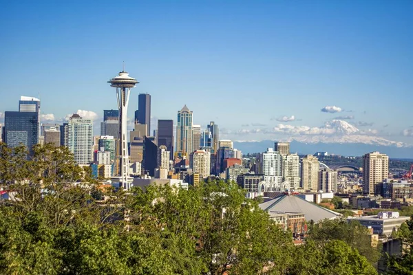 Una Toma Aérea Hermosa Ciudad Seattle Ubicada Los Estados Unidos —  Fotos de Stock